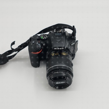 фотоаппарат  nikon d5600 kit