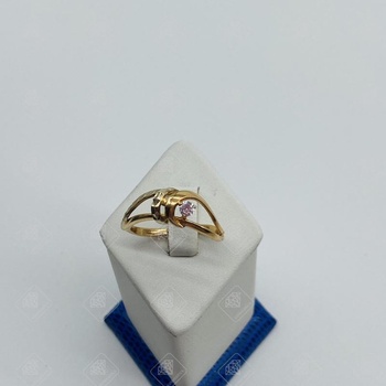 Кольцо с камнями , золото 585 III Категория, вес 2.51 г.