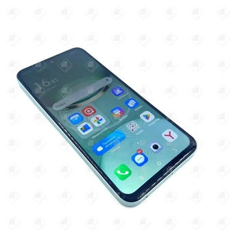 Смартфон Tecno Spark 30C 4/128