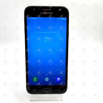 Смартфон Samsung Galaxy J3