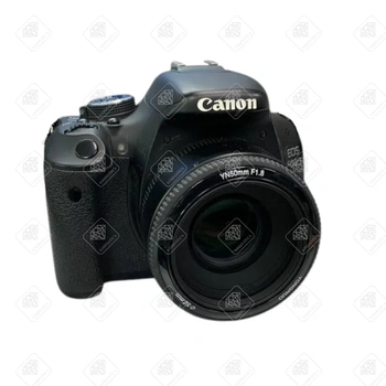 Зеркальный фотоаппарат canon EOS 600D