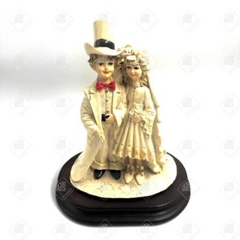 Статуэтка Belcari Capodimonte Style Bride & Groom
