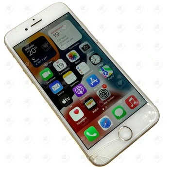 Смартфон Apple iPhone 7, 32 ГБ