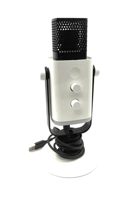 Микрофон FIFINE AmpliGame AM8