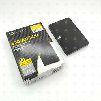 Внешний HDD Seagate expansion 1TB