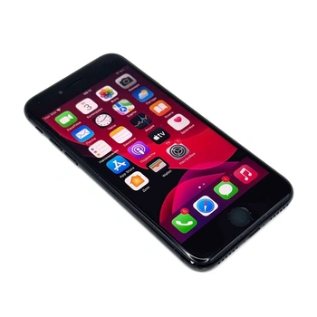 Смартфон Apple iPhone 7 32 ГБ