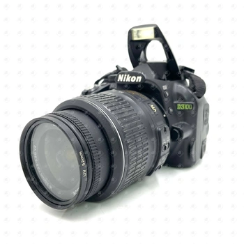 Зеркальный фотоаппарат Nikon D3100  с объективом AF-S NIKKOR 18-55mm 
