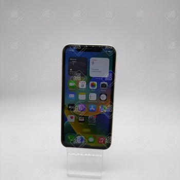 смартфон iphone 11 